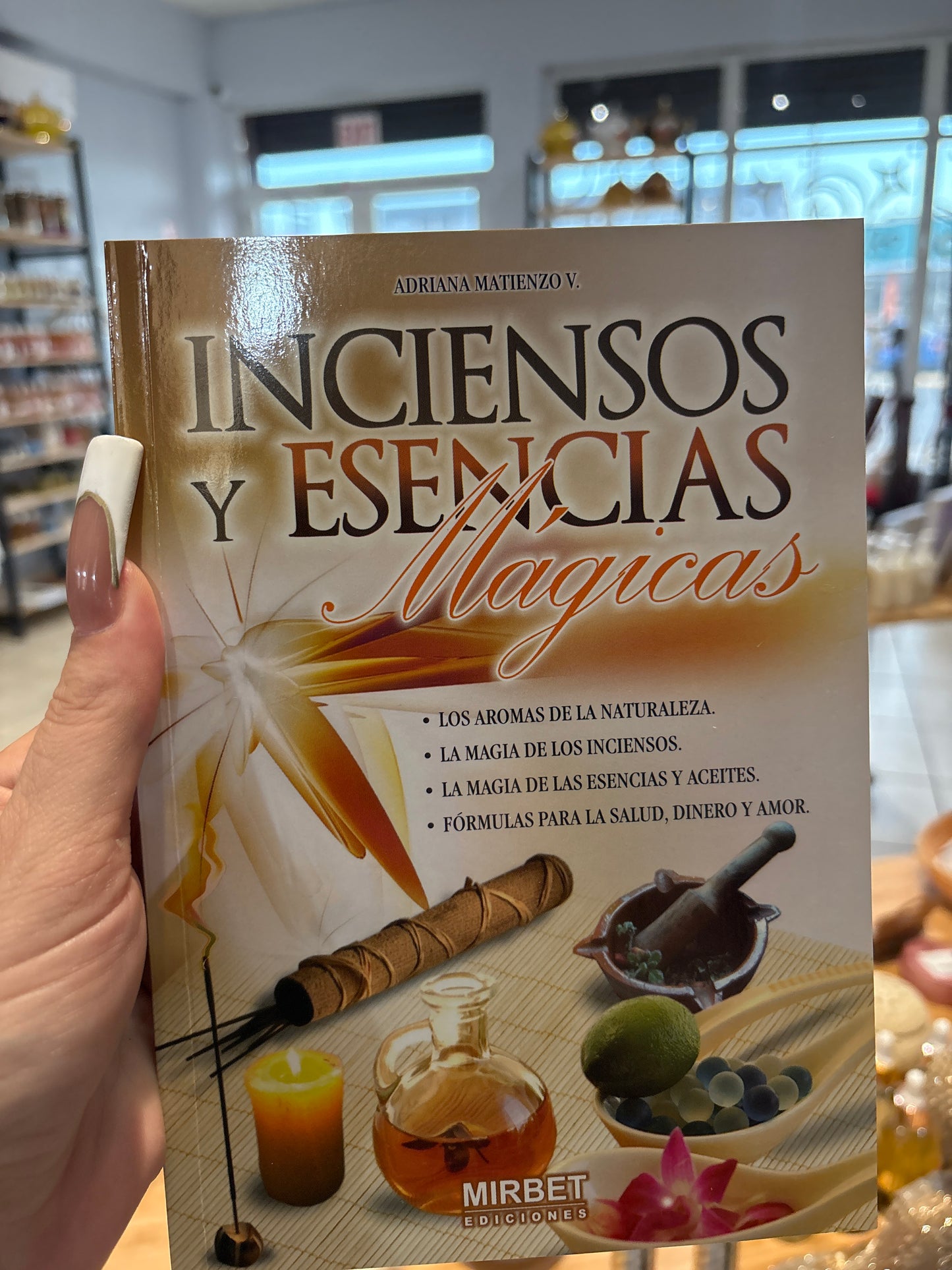 Libro inciensos Y esencias