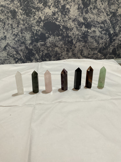 Torre de Cuarzo Rosa 6 Caras (2.7”–3.1”) | Cristal Natural para Amor y Energía Positiva