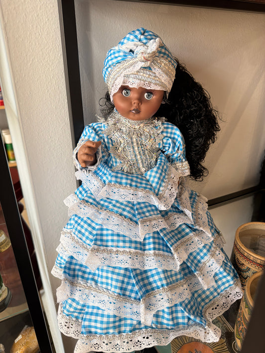 Muñeca pequeña blanca y azul  | Representación de negra , espiritismo