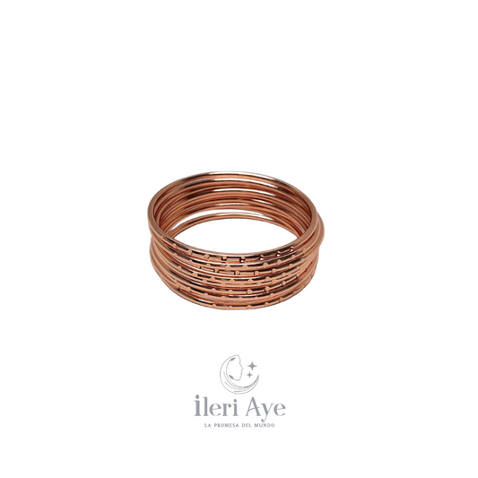 Manillas de Oyá | Set de 9 Pulseras Tradicionales para Ceremonias y Consagraciones en la Osha